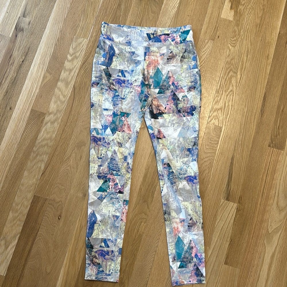 Women’s Mossimo pattern leggings, size medium